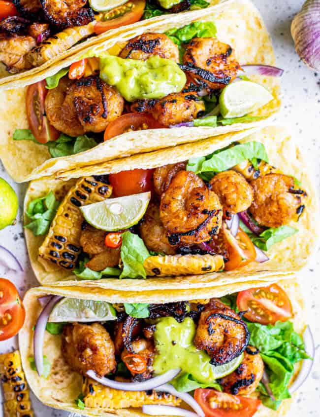 shrimp fajitas in flour tortillas