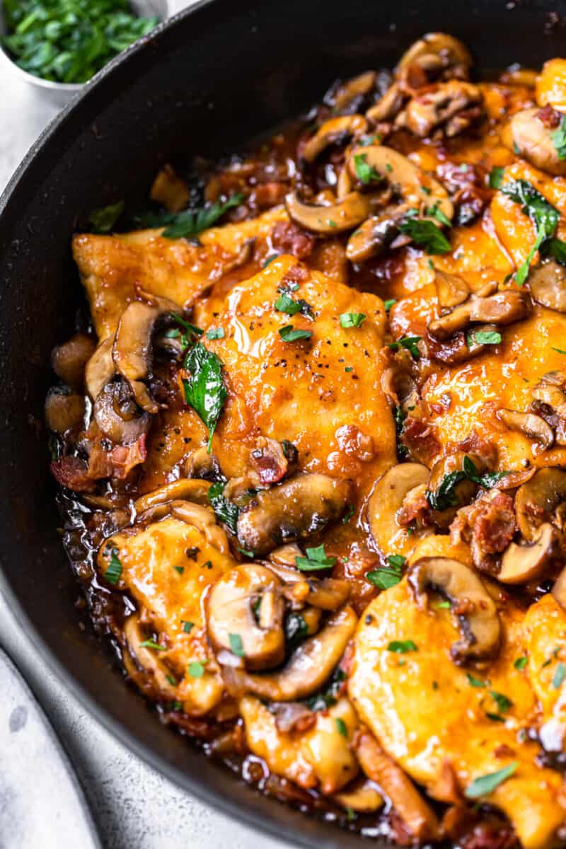 chicken marsala in skillet