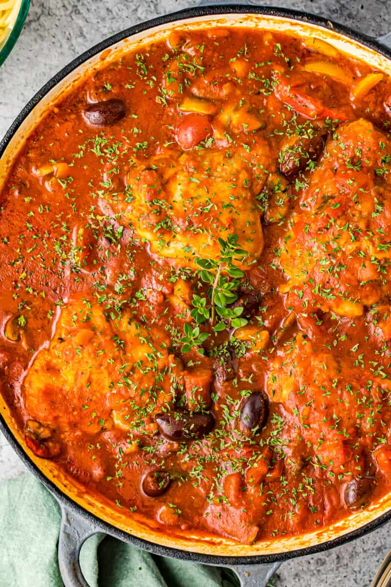 pot with chicken cacciatore