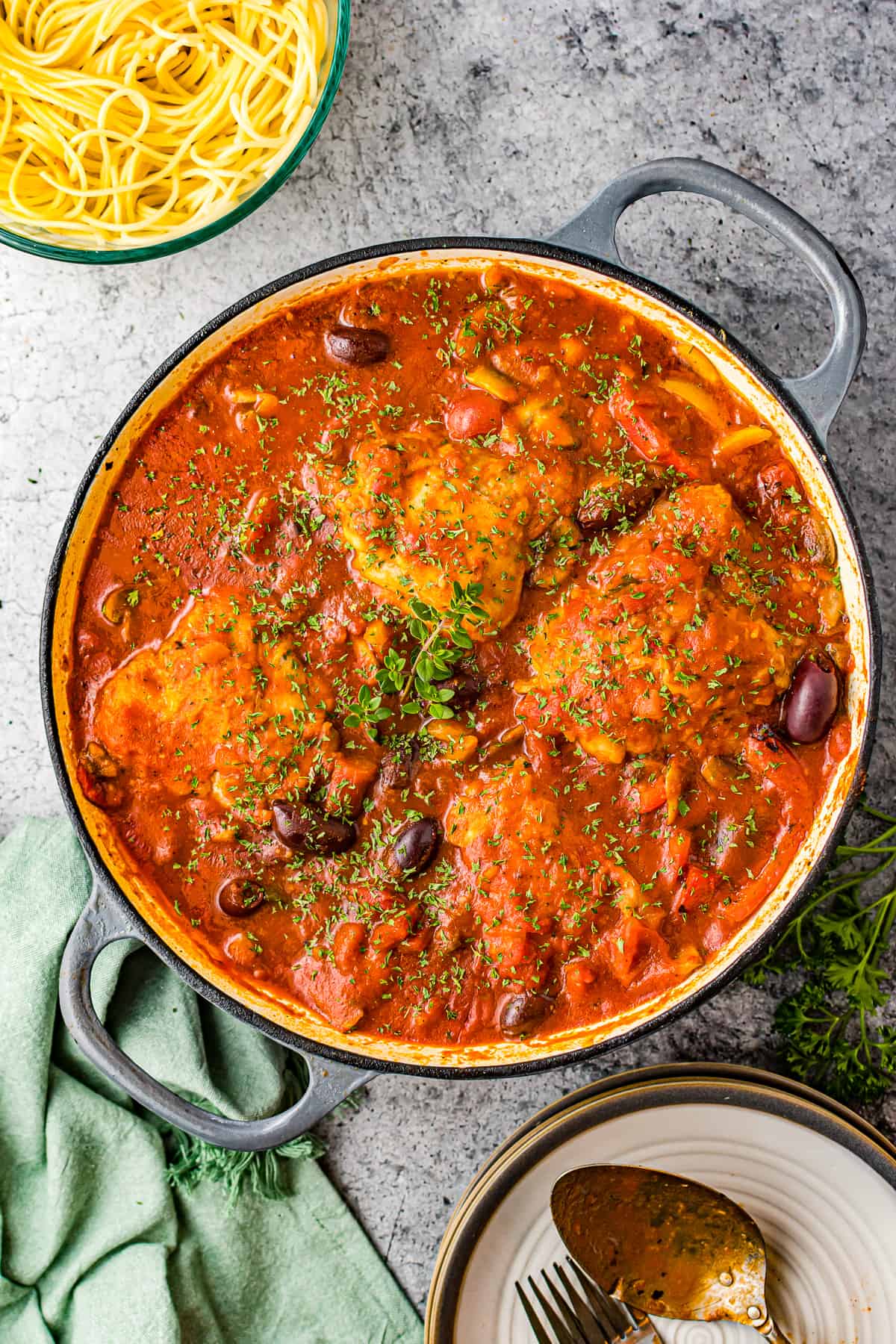 pot with chicken cacciatore