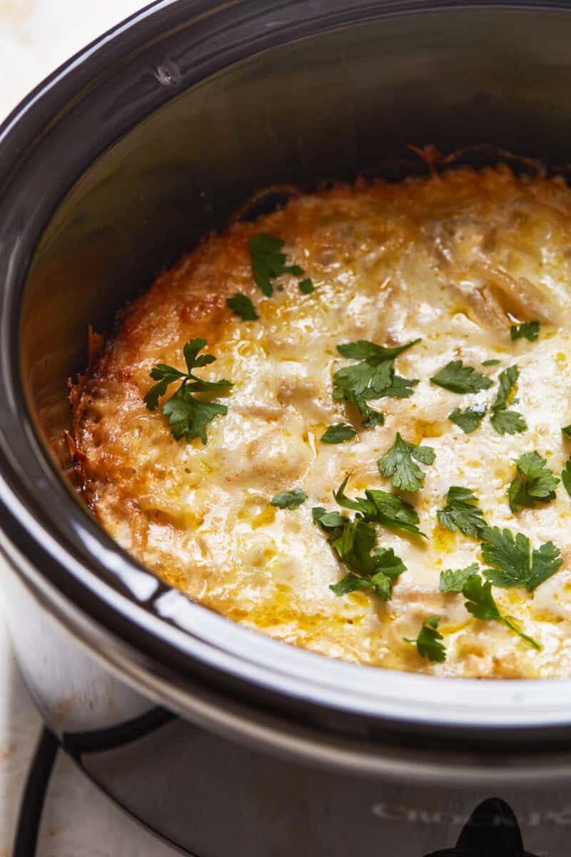 crockpot cheesy potatoes in slow cooker