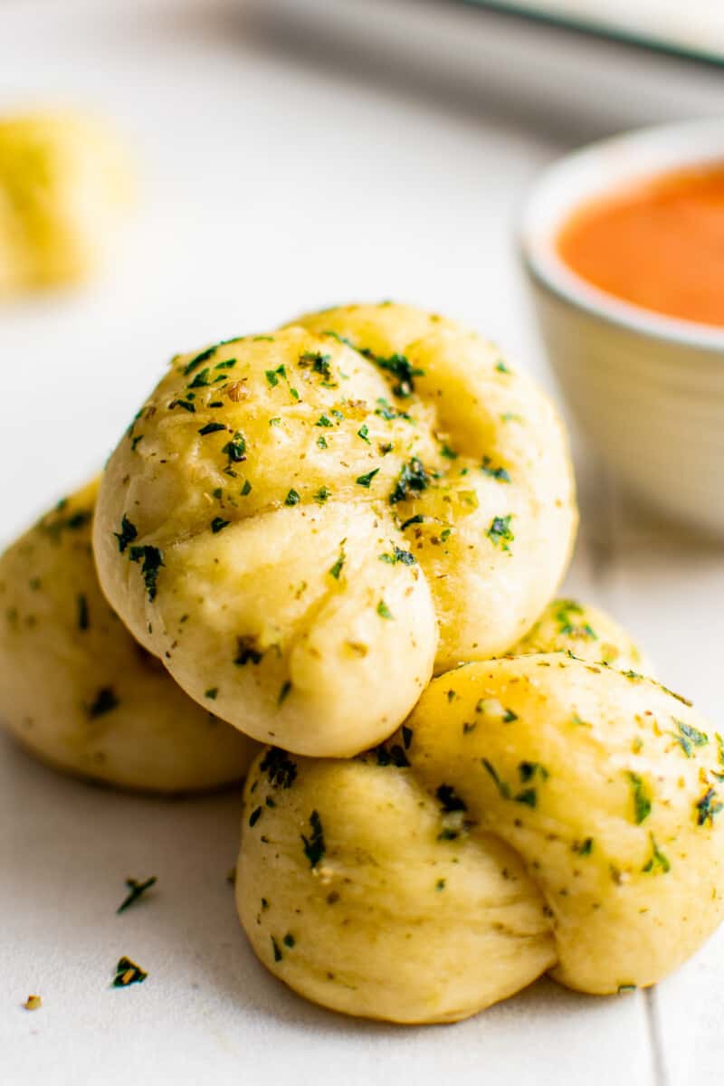 up close image of garlic knots