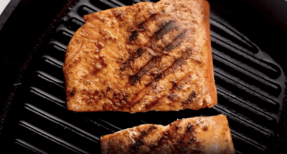 healthy grilled salmon fillets.