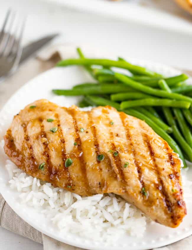 grilled teriyaki chicken with green beans and white rice