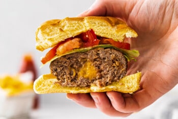 how to make air fryer juicy lucy burgers