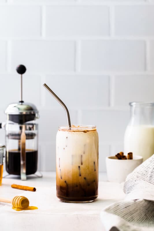 how to make iced honey cinnamon latte