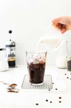 How to Make Cold Brew Coffee (Iced Coffee) Recipe - The Cookie Rookie®