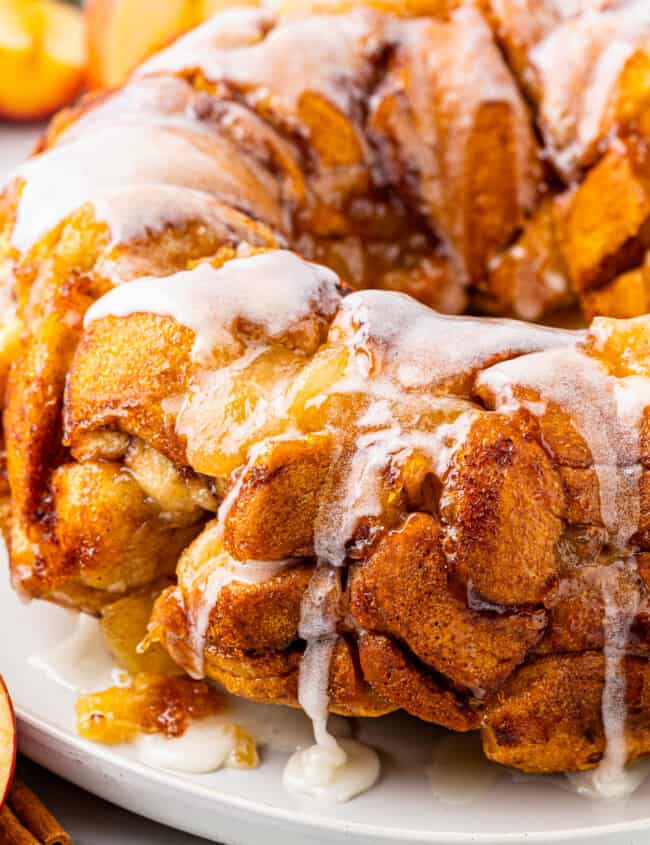 apple pie monkey bread on serving tray