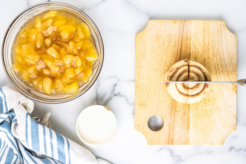 how to make apple pie monkey bread