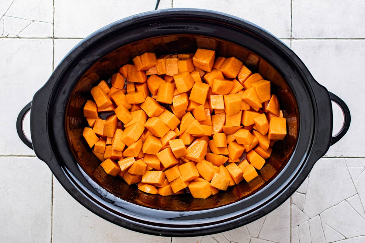 AMAZING Crockpot Sweet Potatoes with Pecans • FIVEheartHOME