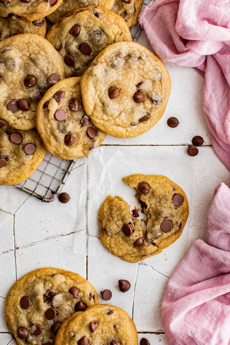 brown butter chocolate chip cookies with one cookie broken in half