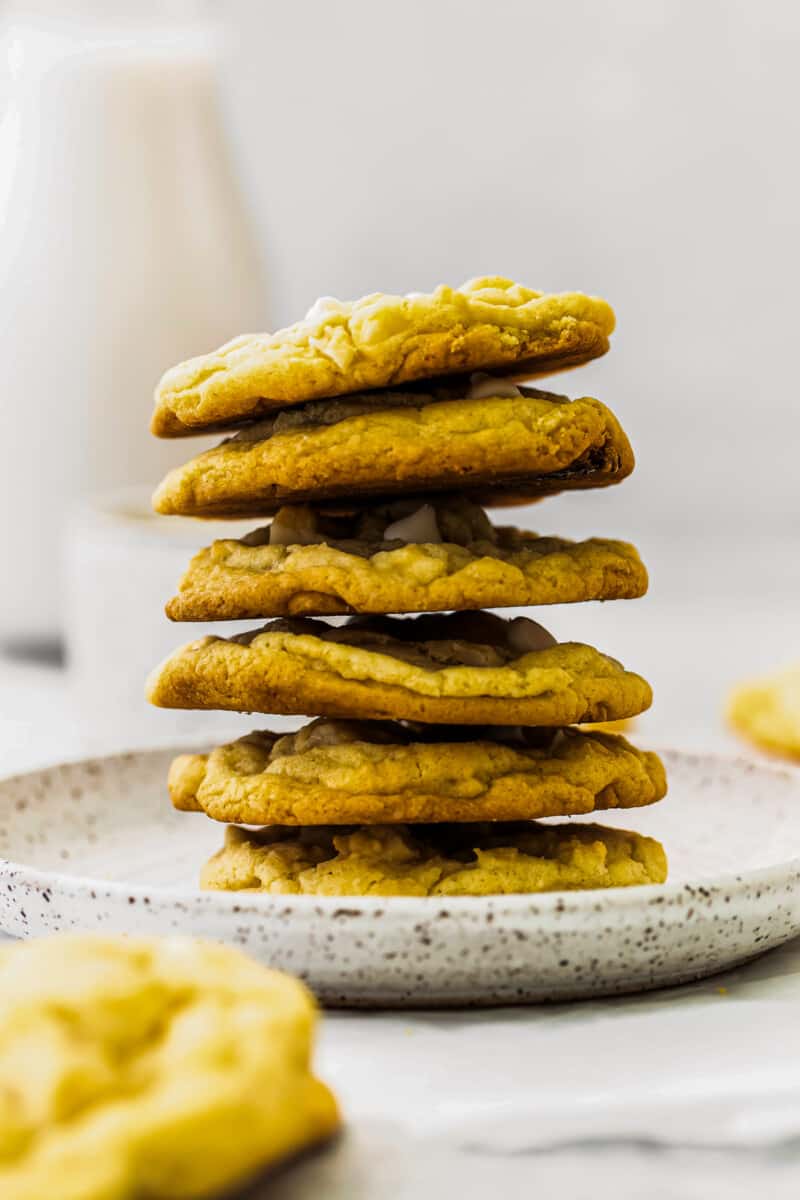 stacked white chocolate macadamia nut cookies