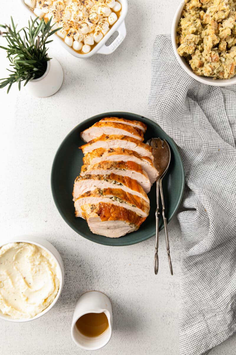 sliced turkey breast on a serving platter