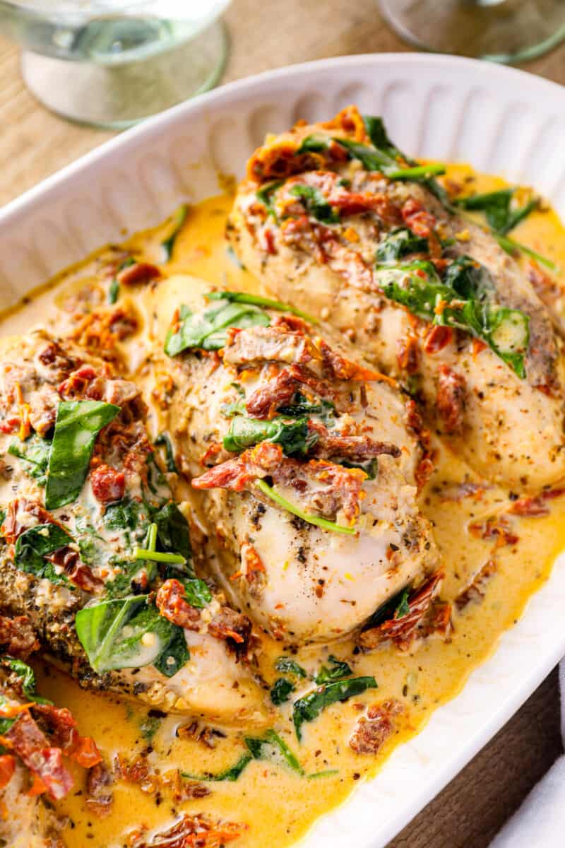 crockpot tuscan chicken with sun-dried tomatoes and spinach
