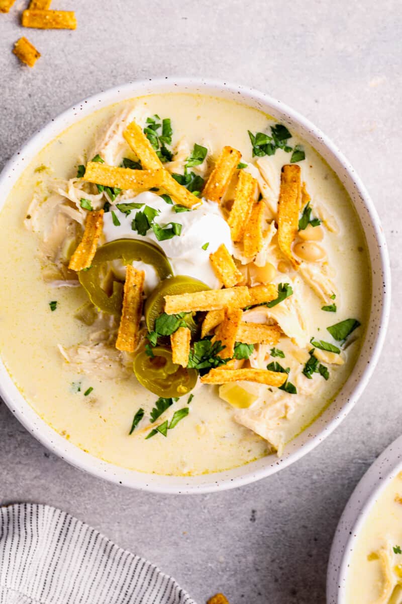 crockpot white chicken chili in white bowl