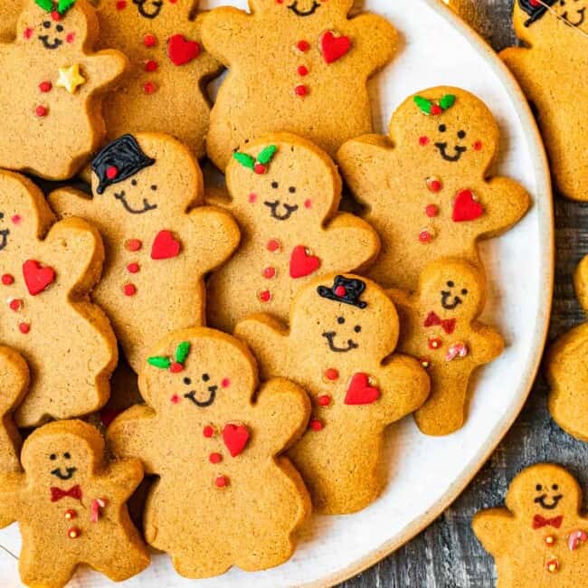 featured gingerbread cookies