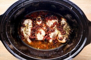 how to make crockpot tuscan chicken