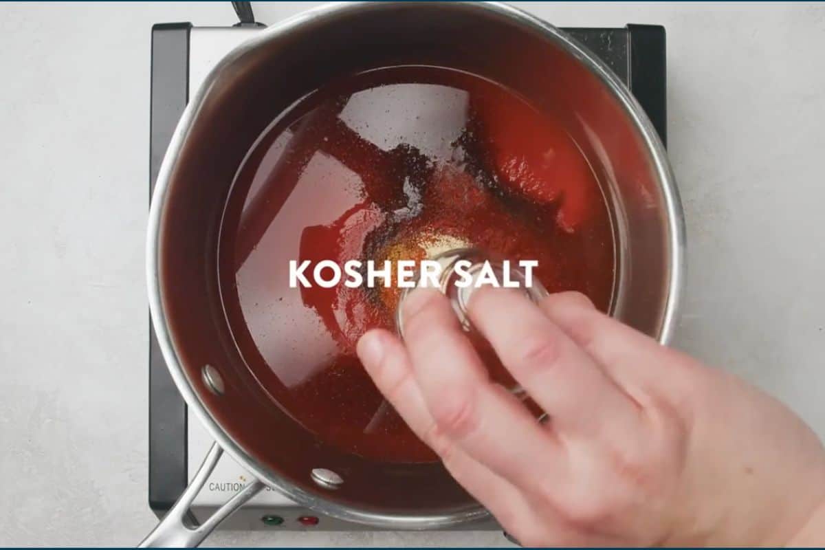 all ingredients added in saucepan to make taco sauce
