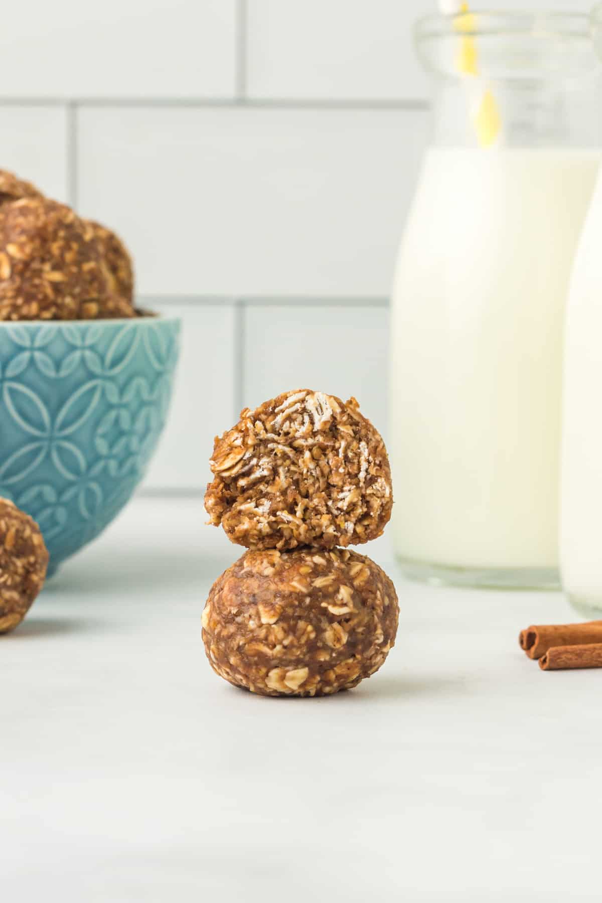 Banana Bread Protein Balls » MENGHADIRKAN