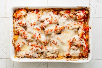 chicken parmesan casserole after baking