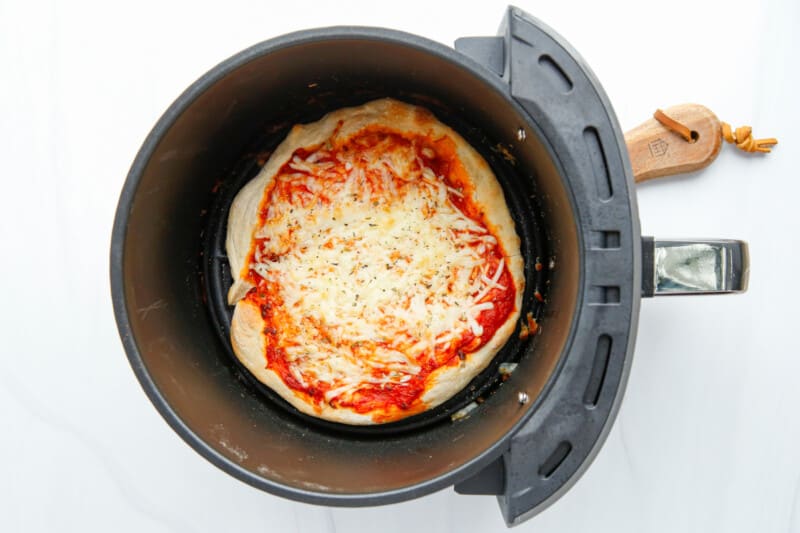 cheese pizza in air fryer after cooking