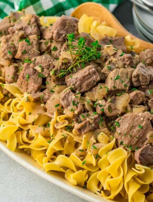cropped-Crockpot-Beef-and-Noodles-5.jpg