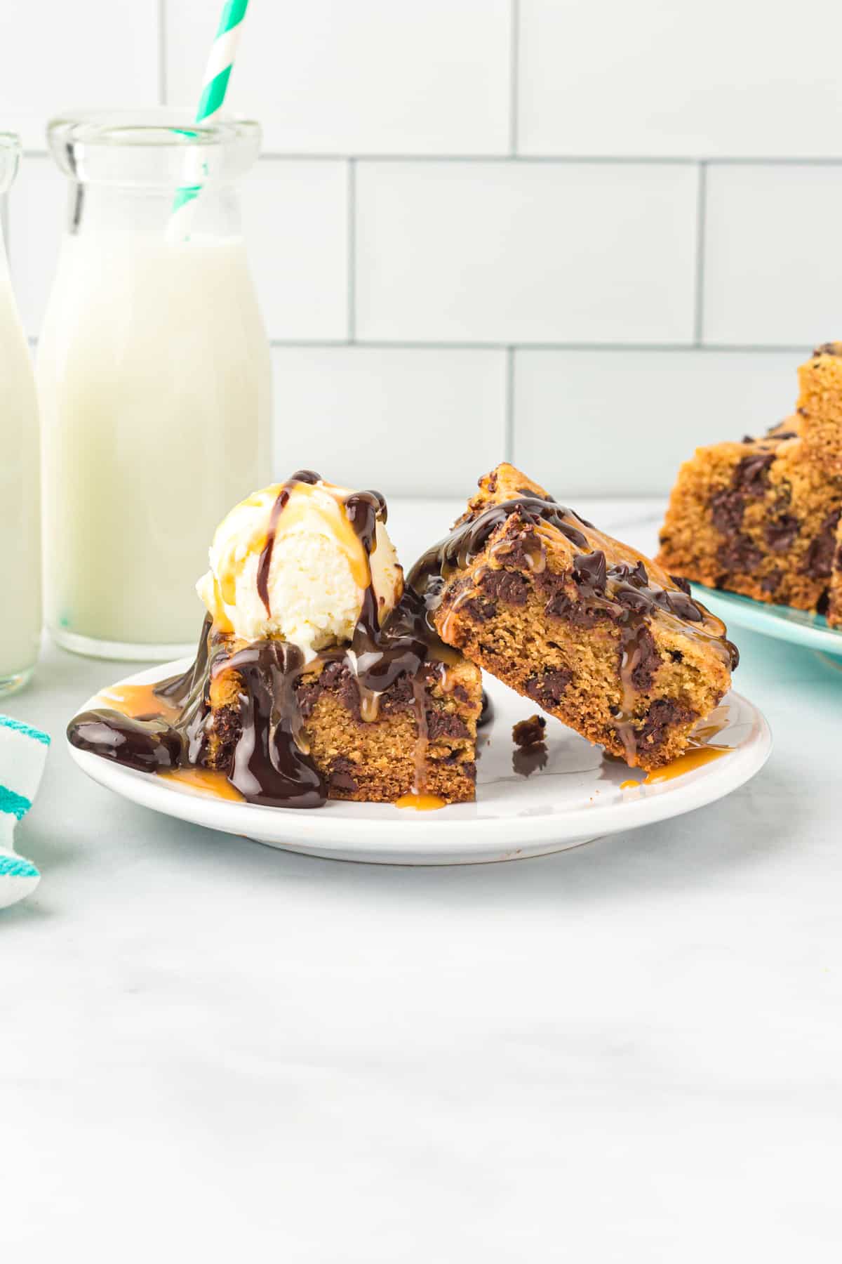 featured chocolate chip cookie bars.