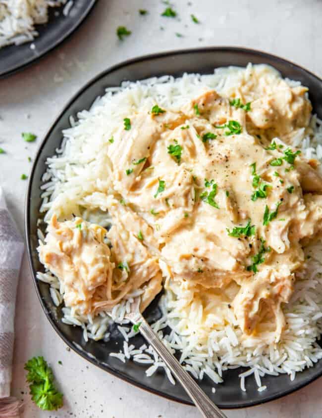 featured crockpot chicken and gravy.