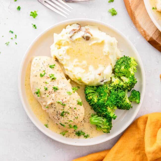 featured crockpot ranch chicken.