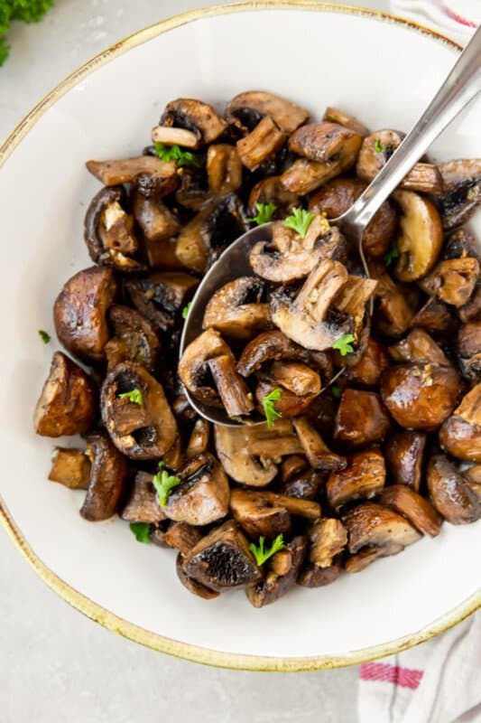 Air Fryer Mushrooms Recipe - The Cookie Rookie®