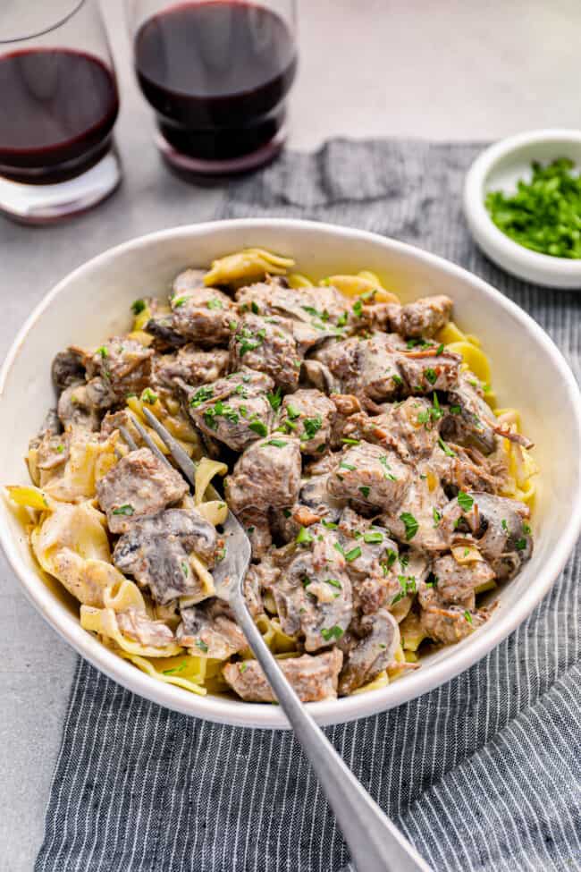 Crockpot beef stroganoff recipe the cookie rookie 