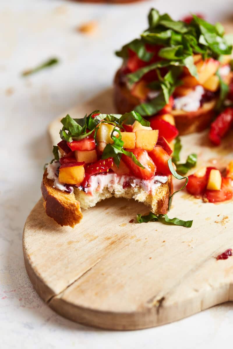 summer bruschetta topped with fruit