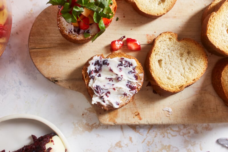 Peach and Strawberry Bruschetta Recipe - 82
