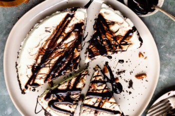 mint chocolate ice cream pie on a plate