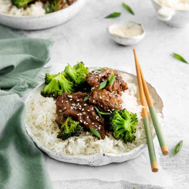 featured instant pot mongolian beef.