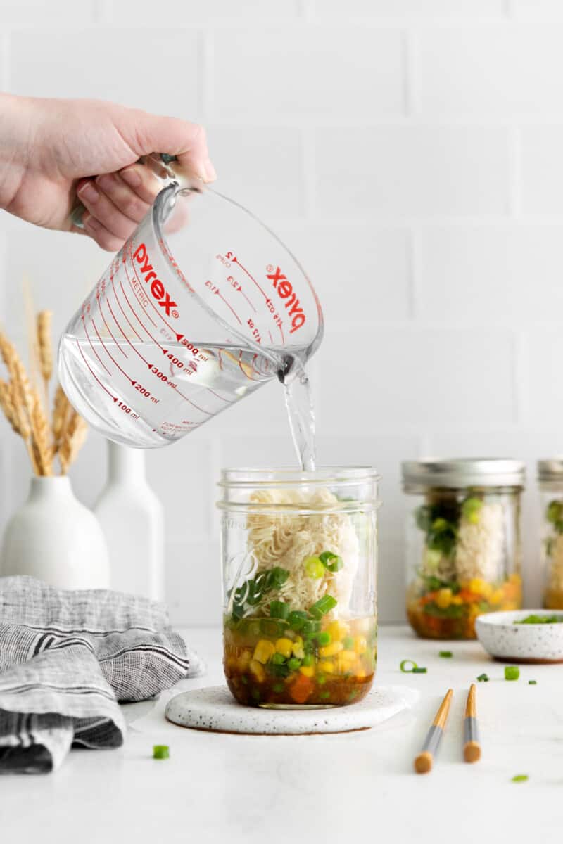 Mason Jar Instant Ramen Soup Recipe