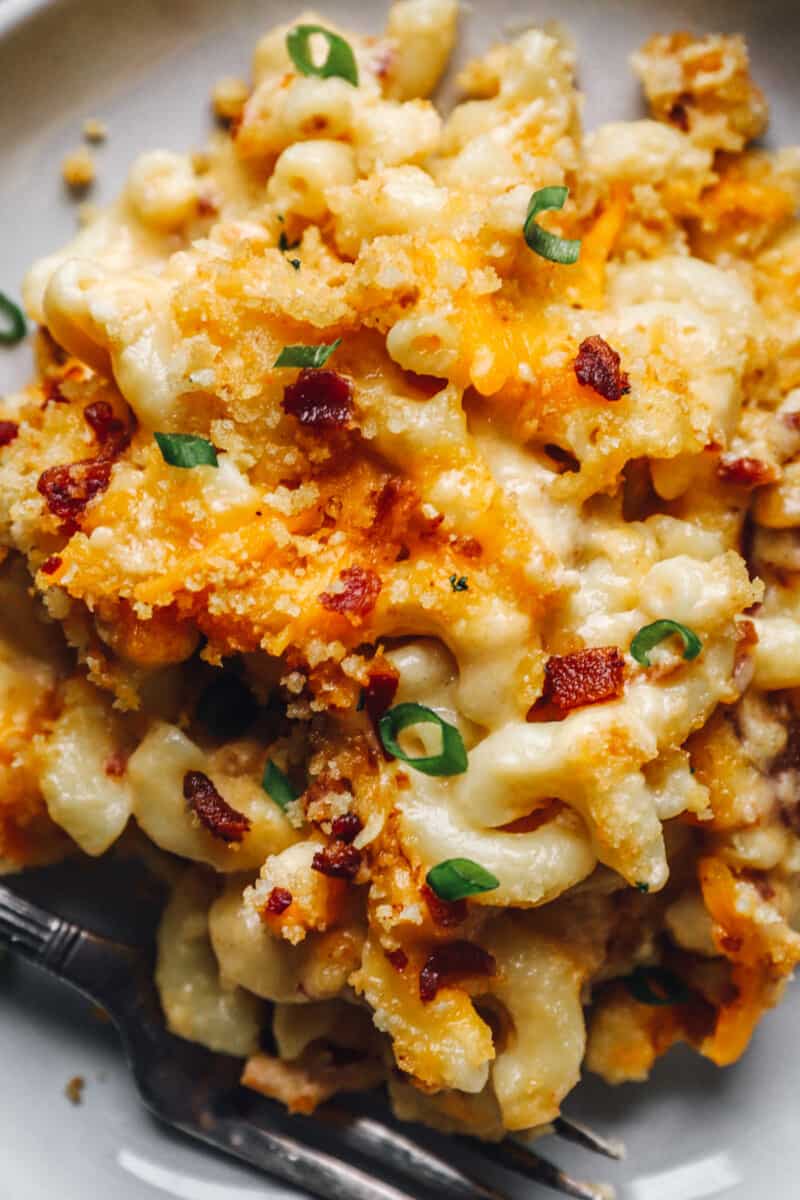 loaded Mac and cheese with bacon and breadcrumbs