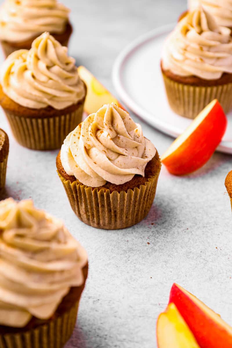 apple cupcakes