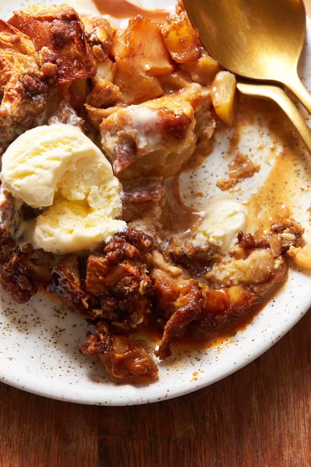 Caramel Apple Pie Bread Pudding Recipe The Cookie Rookie®