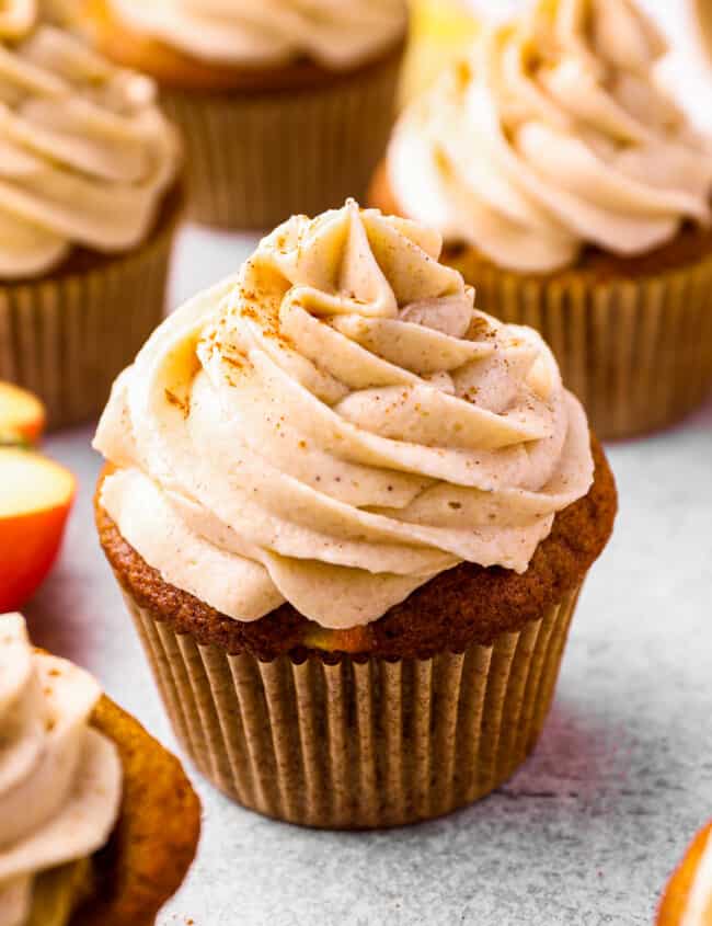 apple cupcakes