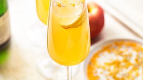 Caramel Apple Cider Mimosas - Easy Fall Brunch Cocktail! - Goodie Godmother