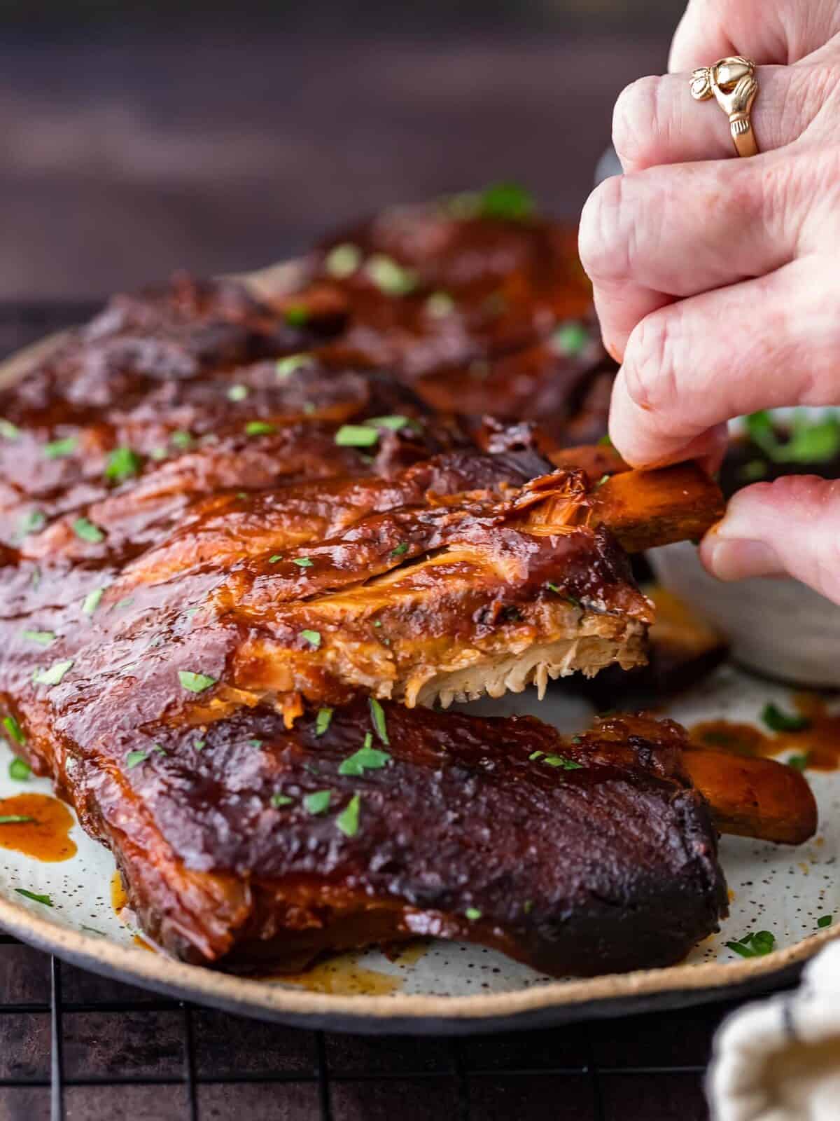 bbq ribs in a plate
