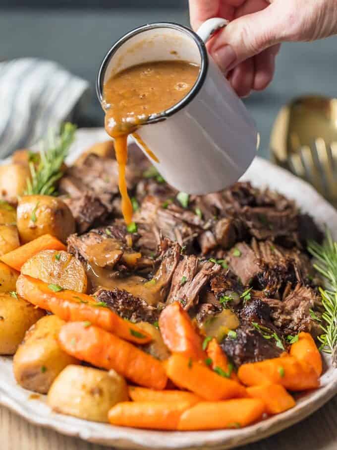 https://www.thecookierookie.com/wp-content/uploads/2023/05/instant-pot-classic-pot-roast-1-of-6-edited.jpg