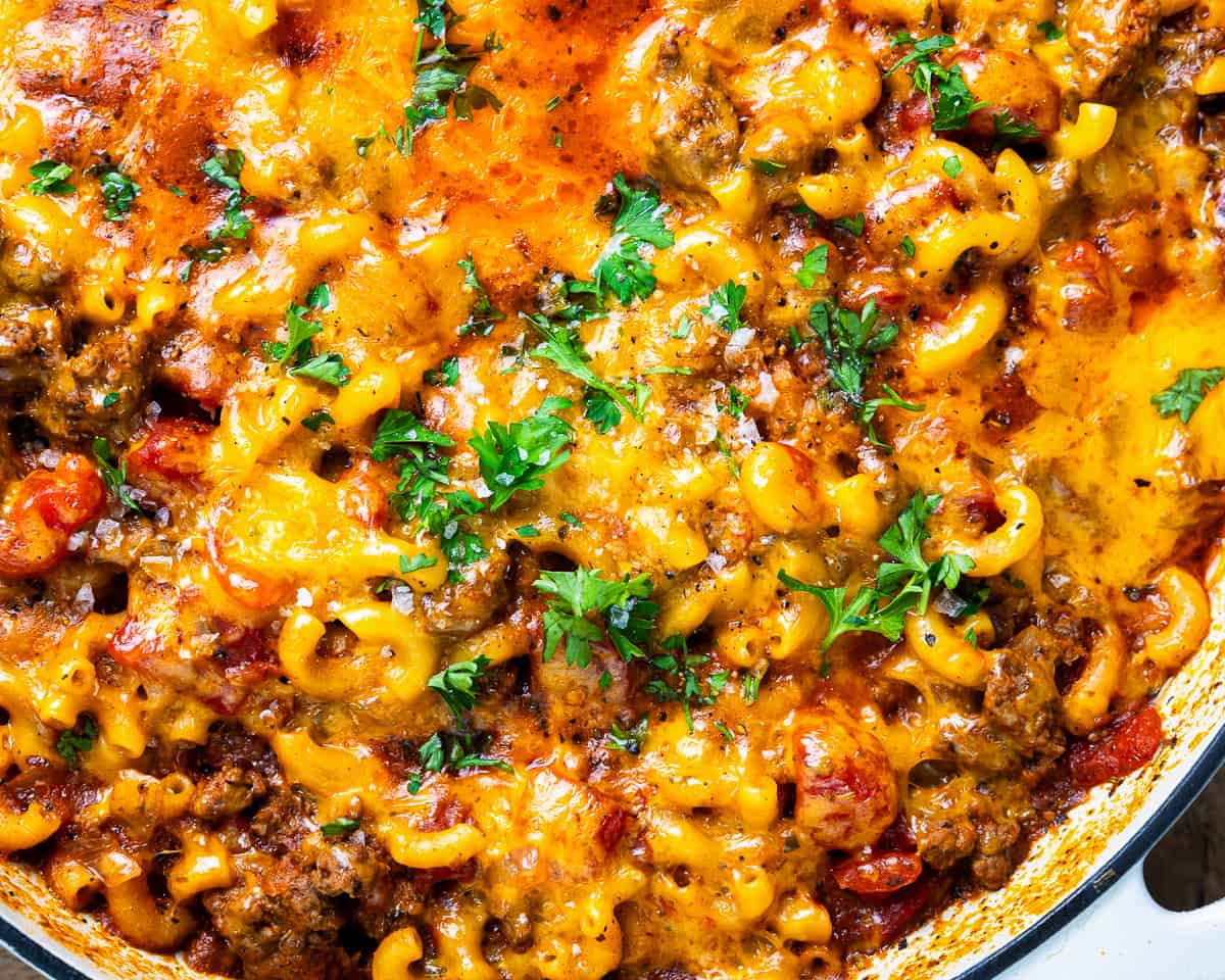 Cheesy meat goulash in a pot.