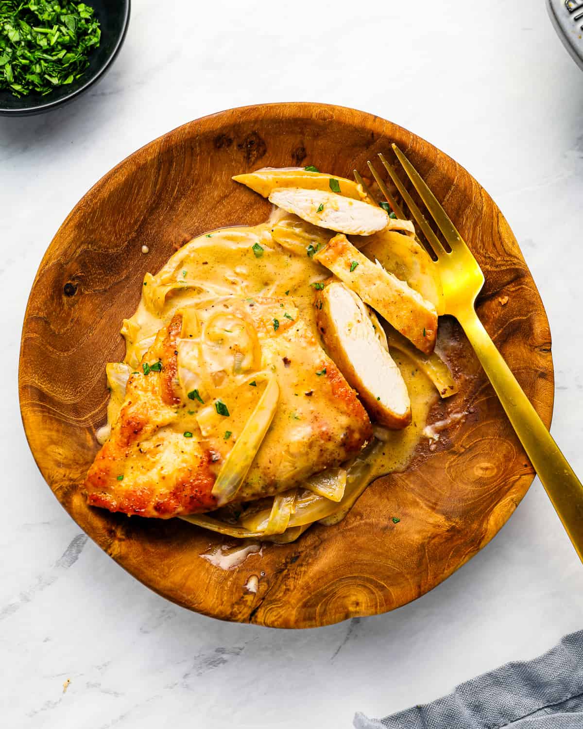 One Pan Smothered Chicken - The Salty Marshmallow