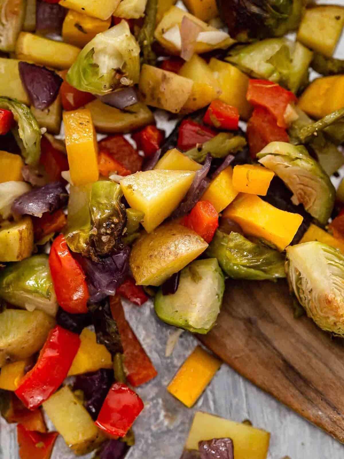 Roasted Vegetable Healthy Lunch Bowls - Beauty Bites