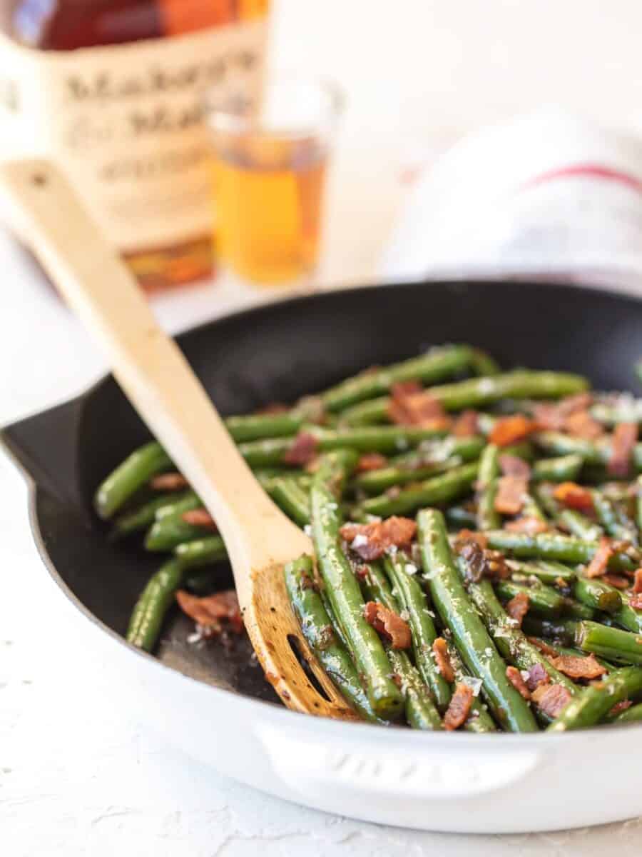 Green Beans with Bacon Recipe (Thanksgiving Side Dish)