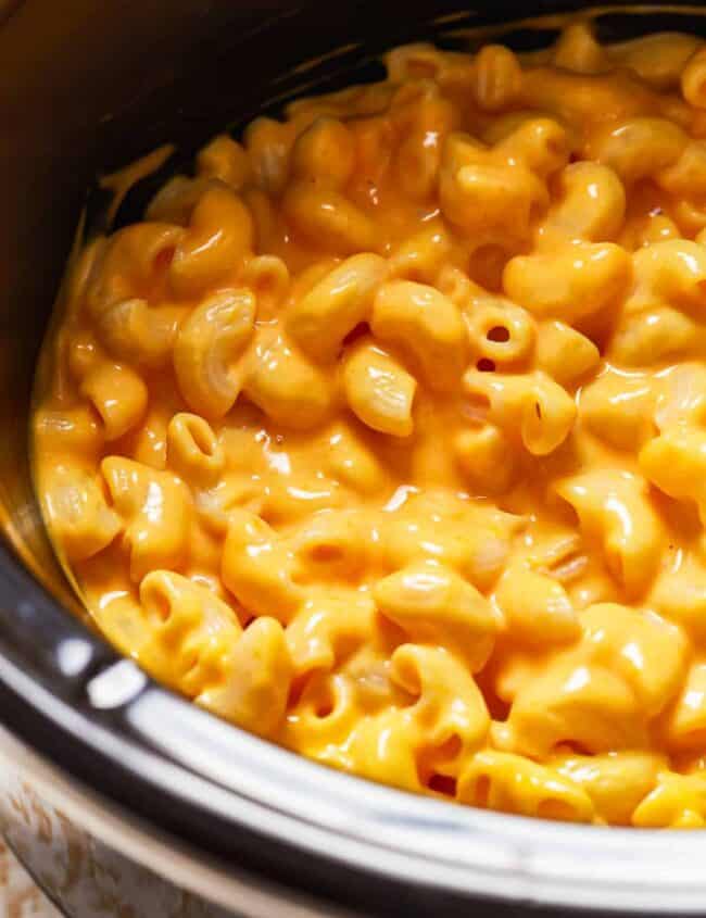 mac and cheese in a slow cooker