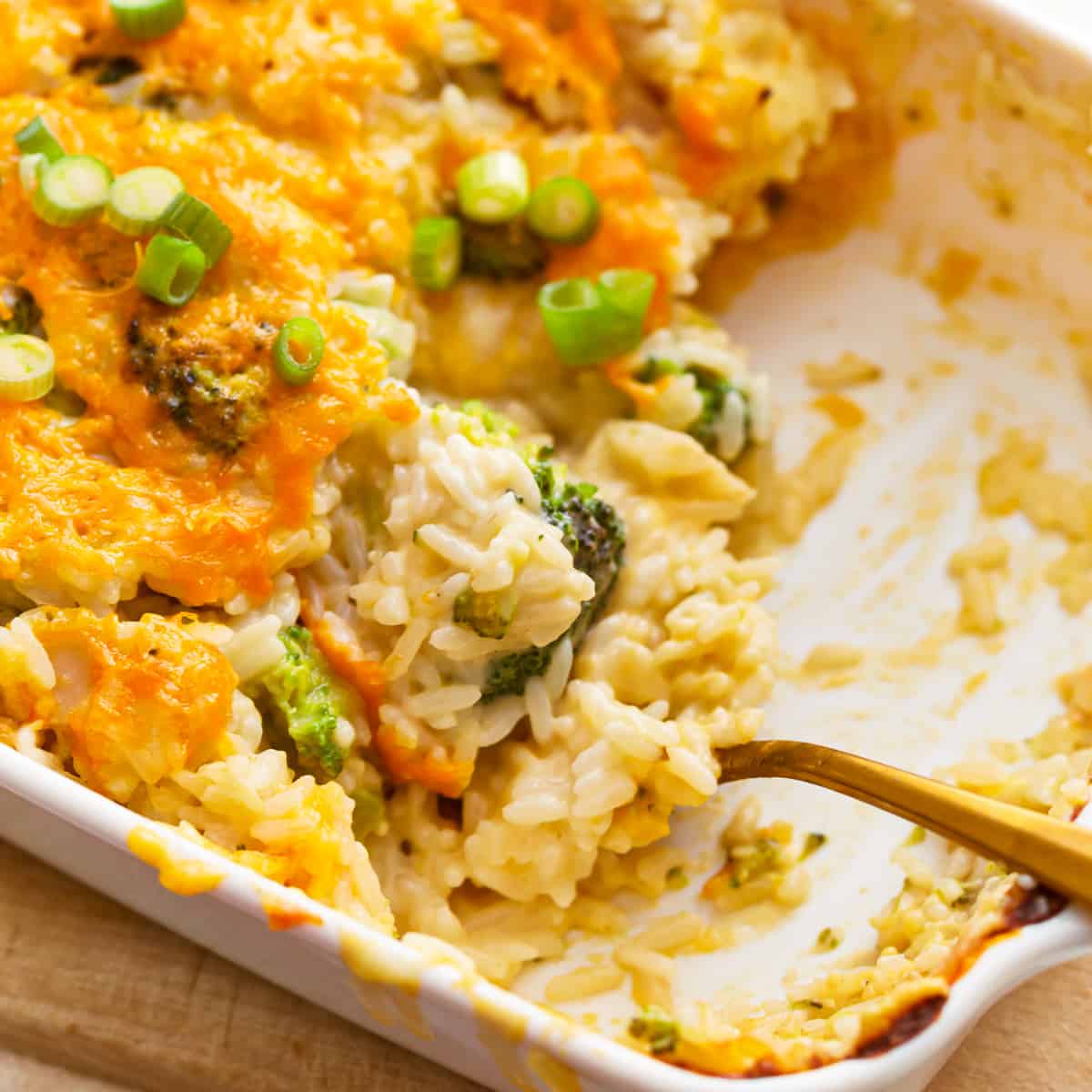 https://www.thecookierookie.com/wp-content/uploads/2023/10/featured-broccoli-cheese-rice-casserole-recipe.jpg