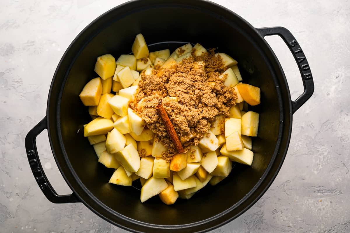 Apple crumble in a slow cooker.